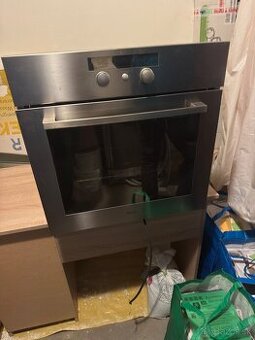 Whirlpool elektrická rúra