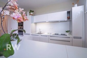 REWIN I Moderný 2-izbový byt v Senci – Nová Tehelňa