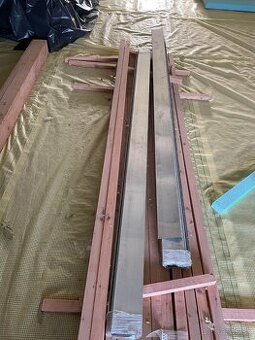 Zakladacia lišta / štartovacia lišta 123mm - 22ks