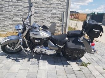 Suzuki volusia 800
