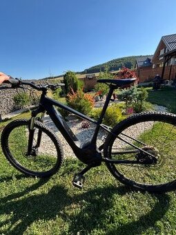Predám 2018 Specialized Turbo Levo Hardtail 29