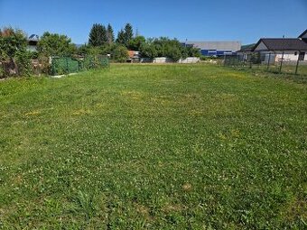 POSLEDNÉ DVA STAVEBNÉ POZEMKY V HRONSEKU OKR. BB 🏡