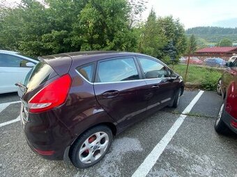 Predám FORD FIESTA 1,25 benzín