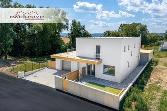 MODERNÝ 5-IZBOVÝ RODINNÝ DOM,TERIAKOVCE,513 M2 POZEMOK,GARÁŽ