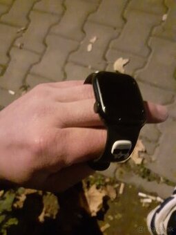 Apple watch 8 - 1
