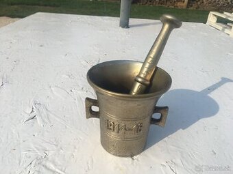 Liatinový mažiar 1914-1916