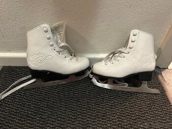 Crowned Luxury JR korčule veľkosť 28