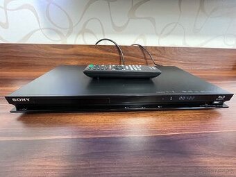 Sony BDP-S373 Blu-ray / Dvd / Cd / Usb