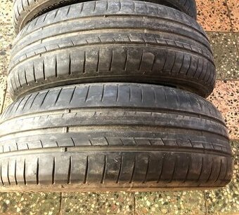 Predam letne pneumatiky 205/60R16 DUNLOP