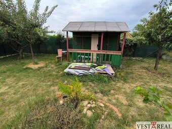 Na Predaj Oplotená Záhrada v Trnave - 1