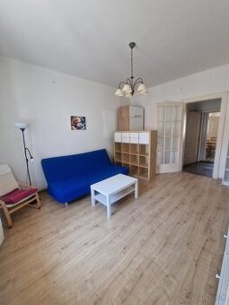 prenajom 2 izboveho bytu v centre v Bratislave