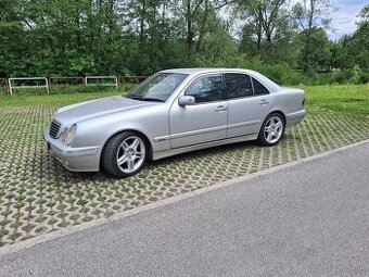 Mercedes w210 220cdi top stav