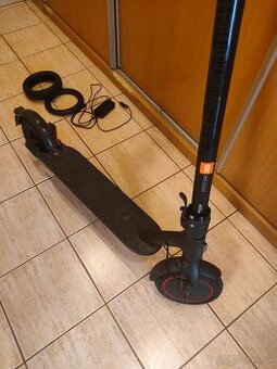 Xiaomi Mi Electric Scooter Pro 2