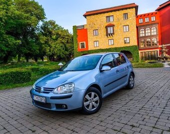 Volkswagen Golf 5 1.4 55kw 161676km NOVÁ STK/EK