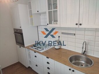 EXKLUZÍVNE 2- IZBOVÝ BYT NA PREDAJ S 2 BALKÓNMI - PIEŠŤANY