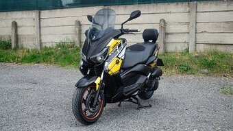 Yamaha X MAX 125 Akrapovic