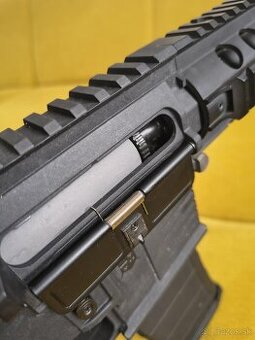 Airsoft zbraň AR15 SilentOps CQB BRAVO