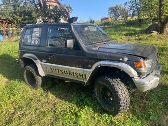 Mitsubishi pajero 2