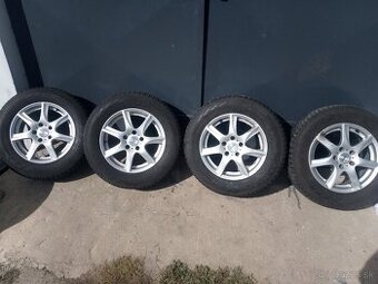 Zimné pneumatiky Nokian 215/65R16