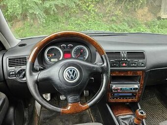 PREDAM DREVODEKOR VW GOLF 4 BORA