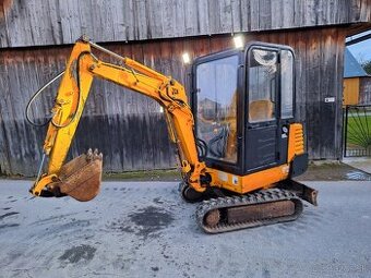 Minibager jcb 8016