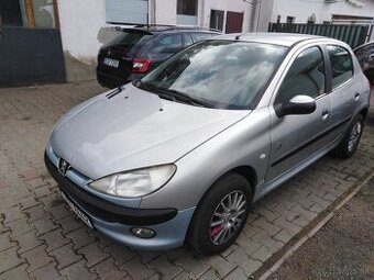 Peugeot 206 1.1 44kW