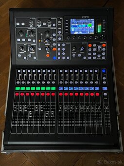 Mixpult Midas M32R, Stagebox DL16