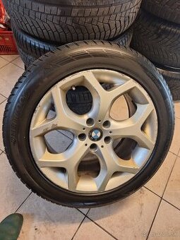 BMW X5, 255/50 R19