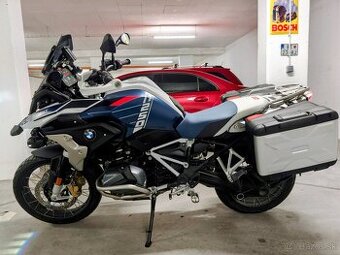BMW R1250GS