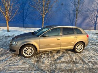 Audi A3 benzín 1.6