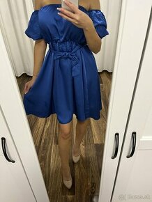 Saténové šaty modré