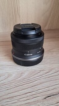 Canon RF-S 18-45mm f/4.5-6.3 IS STM
