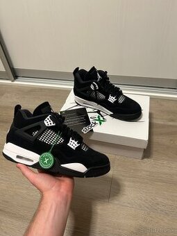 Jordan 4 White Thunder