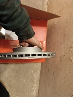 ZIMMERMANN 600.3221.52 - Brzdový kotúč