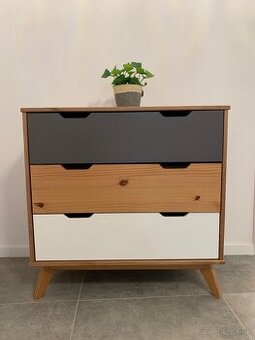 TV stolík + komoda