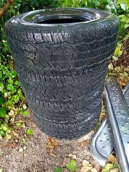 265/70R15 zimné