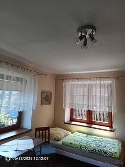 Ubytujem 2 študentky od septembra v Ružomberku.