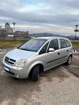 Predam Opel Meriva 1.6 benzin