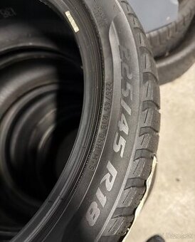 Pneumatiky Pirelli Sottozero 3