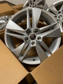 Škoda Superb Volkswagen Passat R17