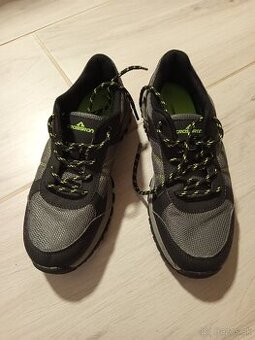 Trekove topánky č.38 - 1