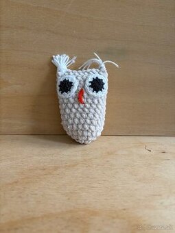 Ručne háčkovaná sovička