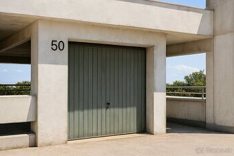 Garáž na predaj - ul. Jasovská, Bratislava V