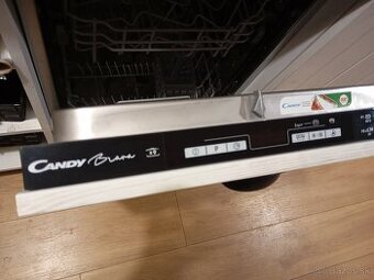 Vstavaná Umývačka CANDY 45CM