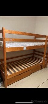 Poschodová posteľ