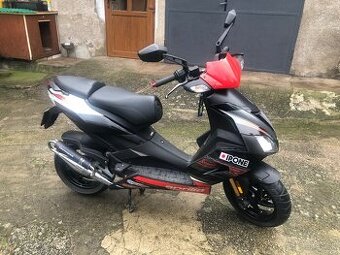 Aprilia SR 50 Racing