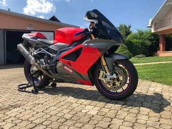 Aprilia RSV 1000