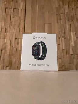 Motorola Moto Watch Fit