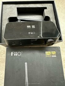 FiiO BTA 30 High-Res DAC Bluetooth transmitter