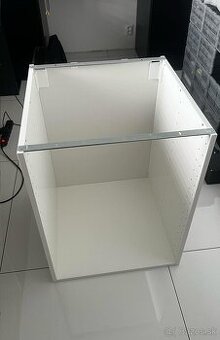 Kuchynska skrinka IKEA